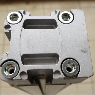 Festo シリンダー DGC-K-25-635-PPV-A-GK シルバー 高速応答 速度 エネルギー効率 高性能 高精度
