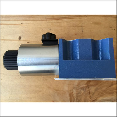 Vickers Proportional Valve DG4V-5-2AJ-M-U-H6-20 High Power Low Pressure Drop High Flow Capacity 350 Bar