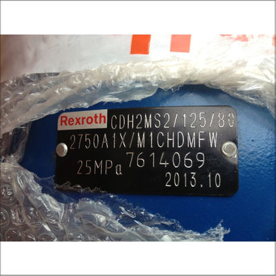 High-Performance CDH2WS2 125 802750A1XM1CHDMFW Oil Cylinder For Industrial With Double-Rod Design And 250 Bar Pressure Rating