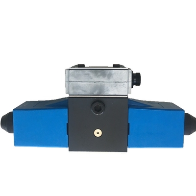 Vickers Proportional Valve PA5DG4S4LW-0133C-H-60-S471 Blue High Reliability Cast Iron Long Service Life